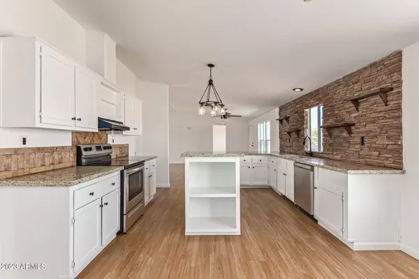 16511 S 202ND Drive, Buckeye, AZ 85326