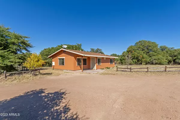 Pearce, AZ 85625,12999 S Quail Hollow Drive