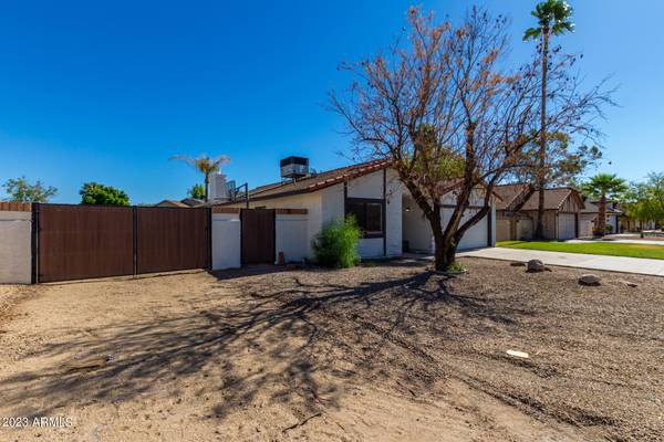 Glendale, AZ 85308,18851 N 45th Avenue