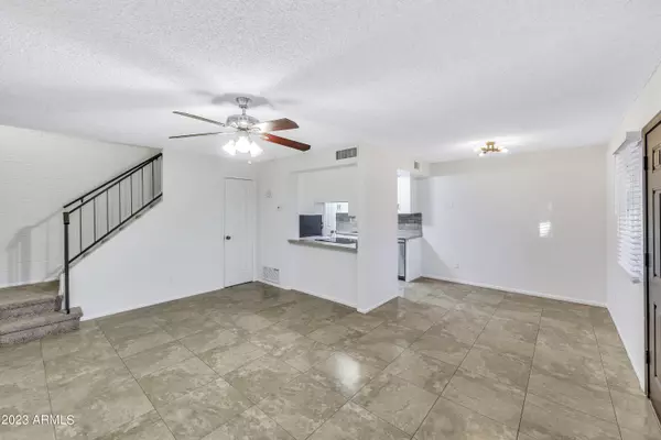 Phoenix, AZ 85019,4006 W PALOMINO Road