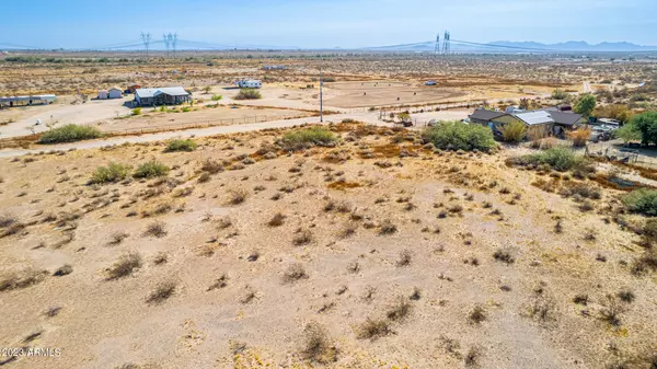 Tonopah, AZ 85354,0 351st Avenue SW #-