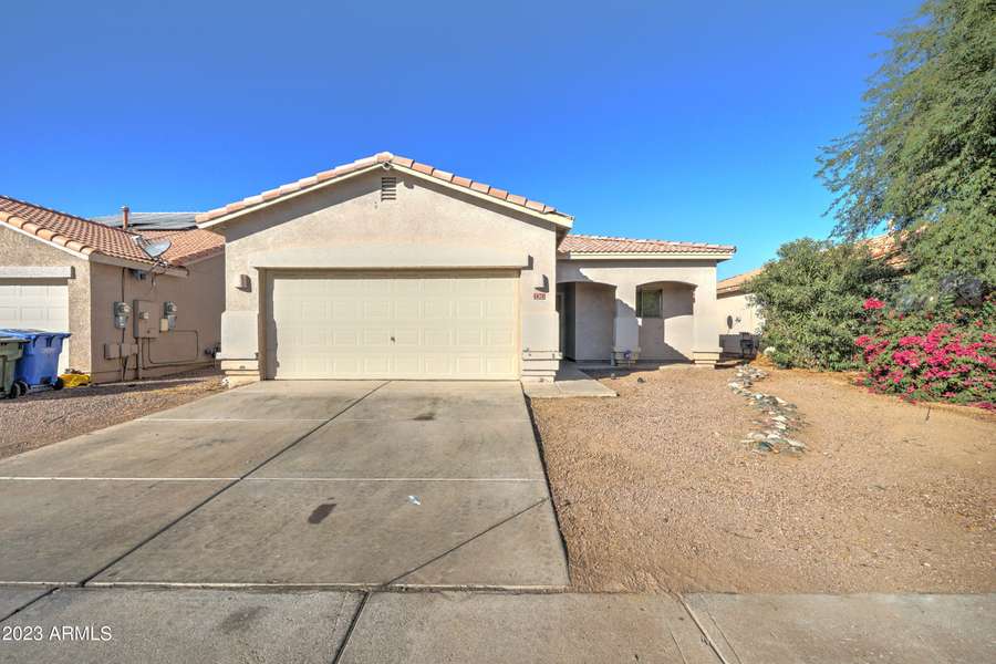 6438 W RIVA Road, Phoenix, AZ 85043