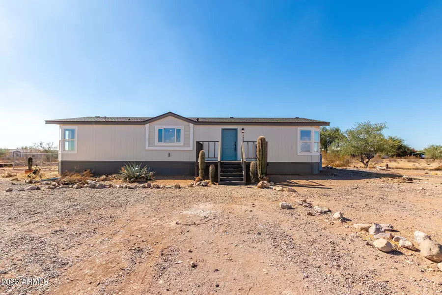 5820 N 422ND Avenue, Tonopah, AZ 85354