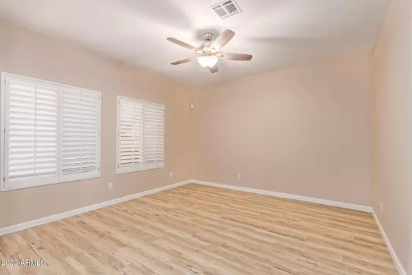 Chandler, AZ 85226,500 N ROOSEVELT Avenue #29