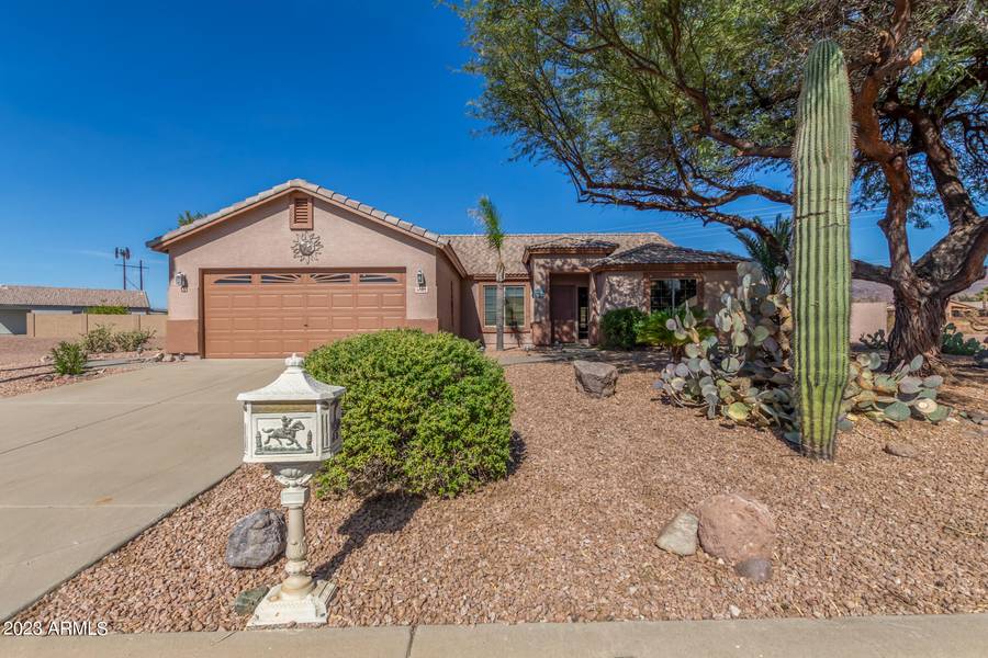 9082 E AMBER SUN Way, Gold Canyon, AZ 85118