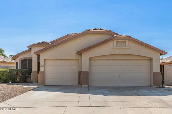 9513 E OLLA Circle, Mesa, AZ 85212