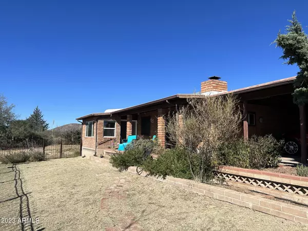 Bisbee, AZ 85603,966 S COY Street