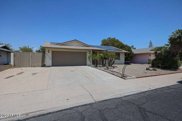 Glendale, AZ 85306,5206 W COUNTRY GABLES Drive