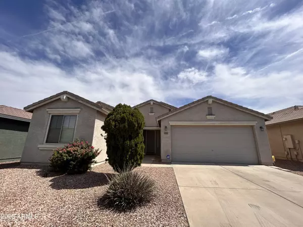 755 W DESERT MOUNTAIN Drive, San Tan Valley, AZ 85143