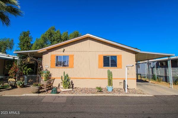 8601 N 71st Ave -- #56, Glendale, AZ 85301