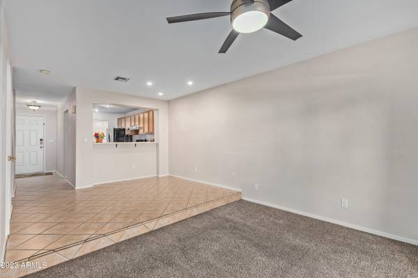 Chandler, AZ 85225,1961 N HARTFORD Street #1049