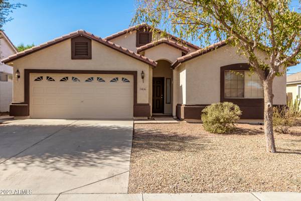 5806 S 14TH Street,  Phoenix,  AZ 85040