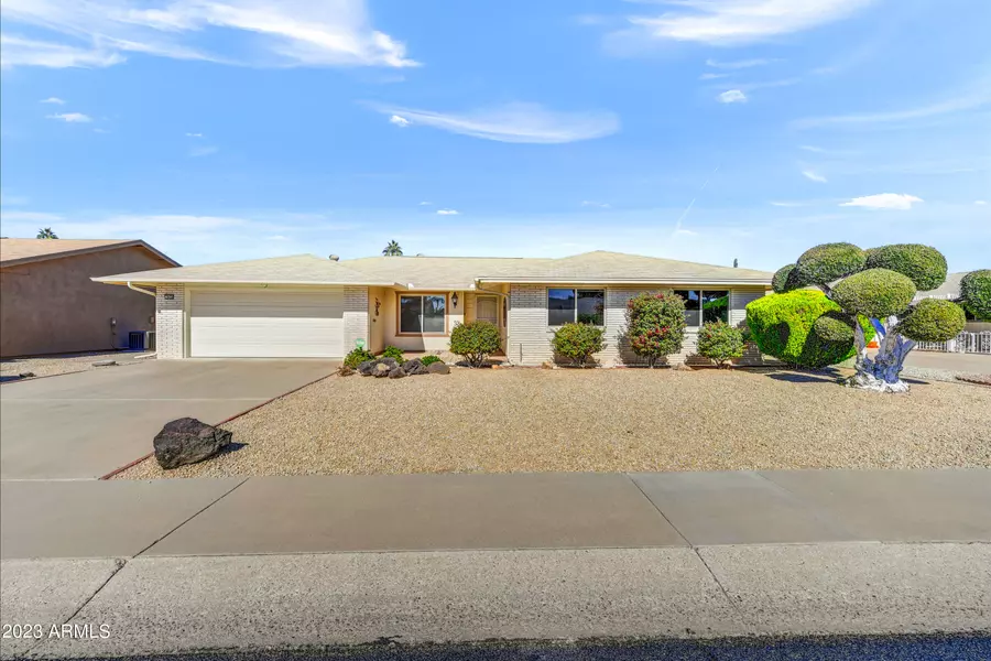 9426 W NEWPORT Drive, Sun City, AZ 85351