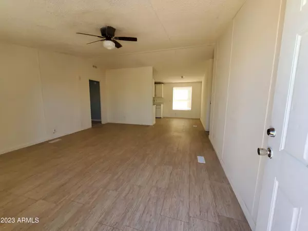 Casa Grande, AZ 85122,708 W MCMURRAY Boulevard #41