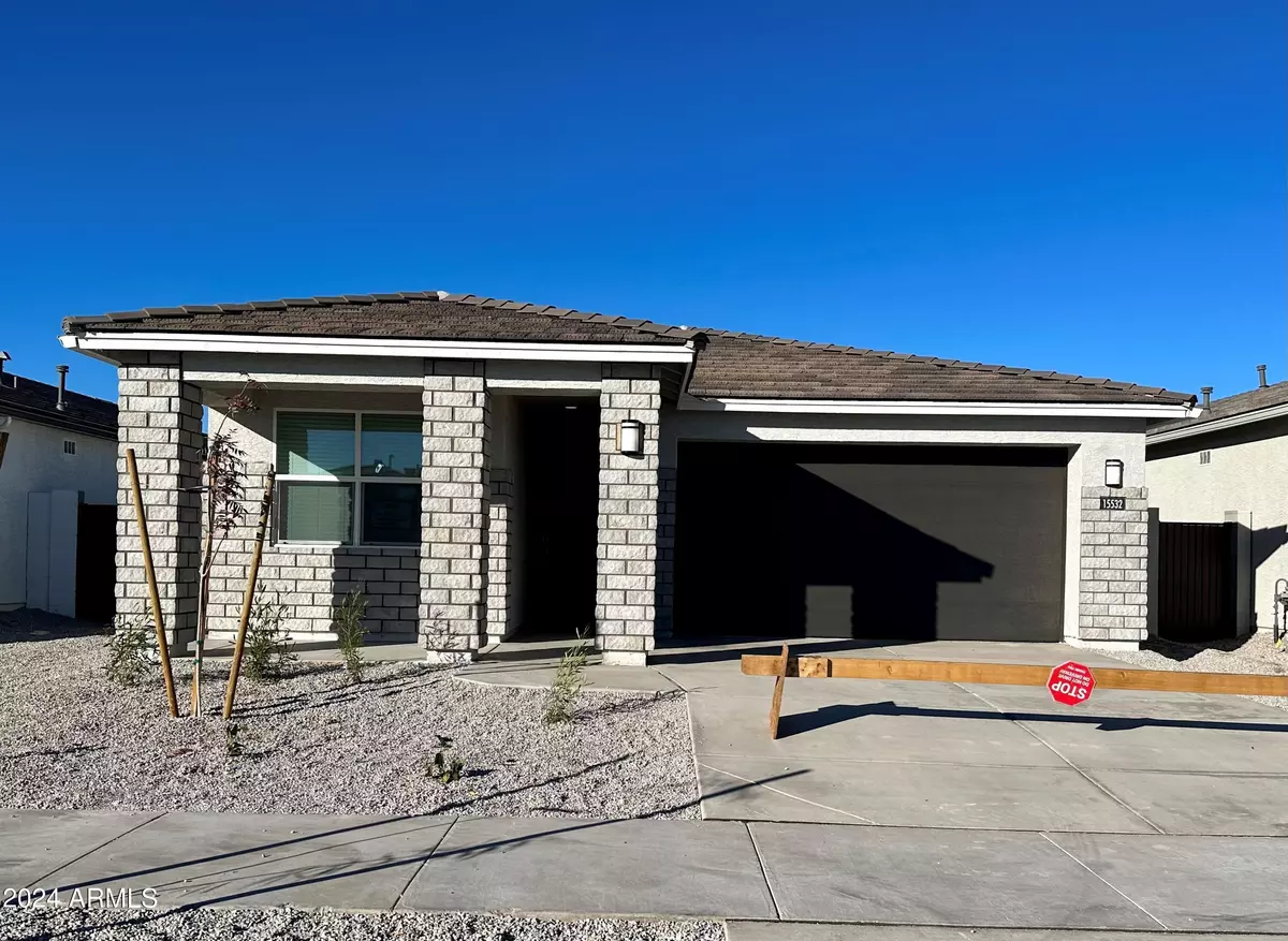 Surprise, AZ 85387,15532 W SMOKETREE Drive