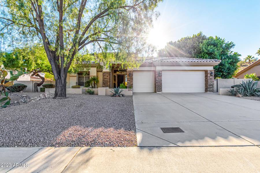 5541 W PINNACLE HILL Drive, Glendale, AZ 85310