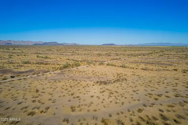 Tonopah, AZ 85354,0 W bethany home Road #-/-/-