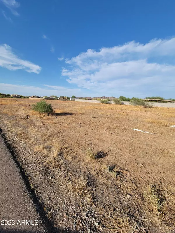 N 99th Lane #2, Peoria, AZ 85383