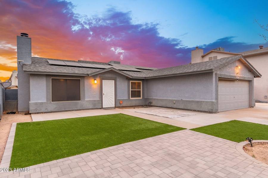 8726 W SHERIDAN Street, Phoenix, AZ 85037