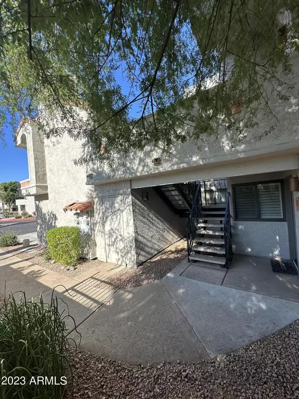 Scottsdale, AZ 85258,10055 E MOUNTAINVIEW LAKE Drive #2054