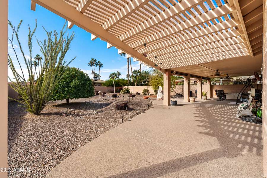 26022 S HOWARD Drive, Sun Lakes, AZ 85248