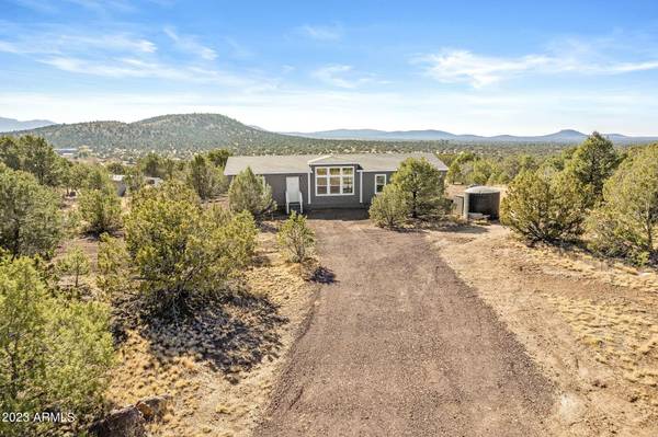 5626 N WILSHIRE Drive, Williams, AZ 86046