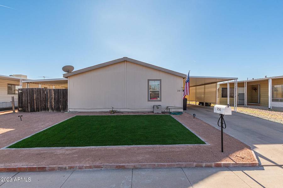 258 S WAYFARER Street, Mesa, AZ 85204