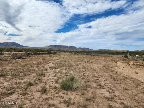 Congress, AZ 85332,14500 S DATE CREEK (10 Acres N) Road #21