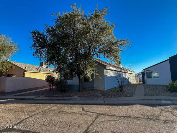 Sierra Vista, AZ 85635,5320 PASEO CIELO --