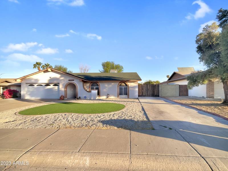 3904 W WILLOW Avenue, Phoenix, AZ 85029