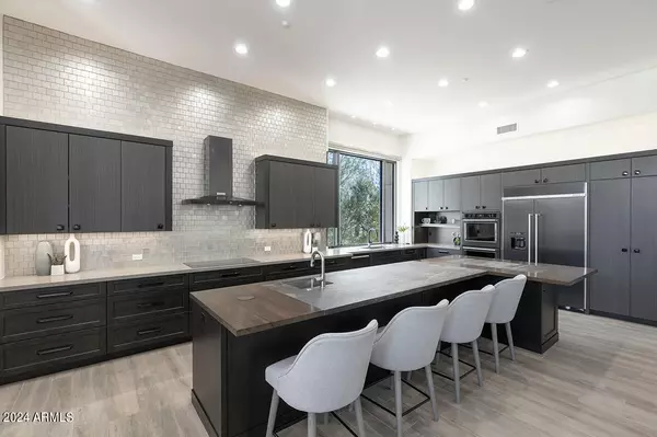 Scottsdale, AZ 85255,9290 E THOMPSON PEAK Parkway #248