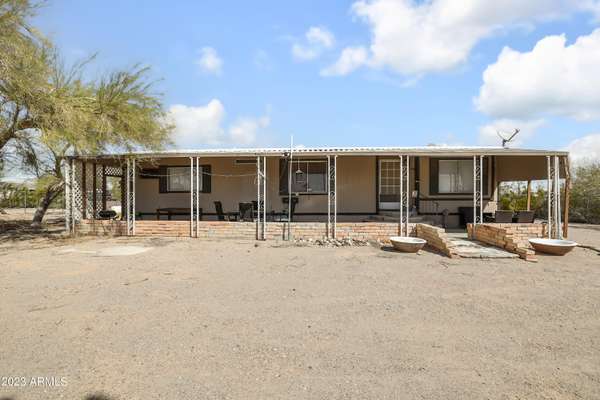 Quartzsite, AZ 85359,726 W KENOYER Street