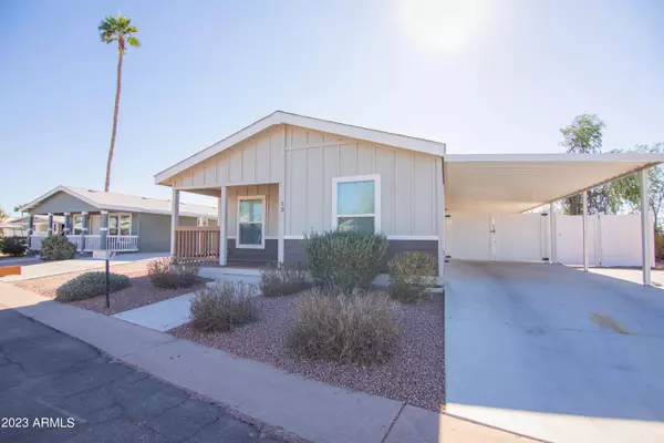 120 N Val Vista Drive #59, Mesa, AZ 85213