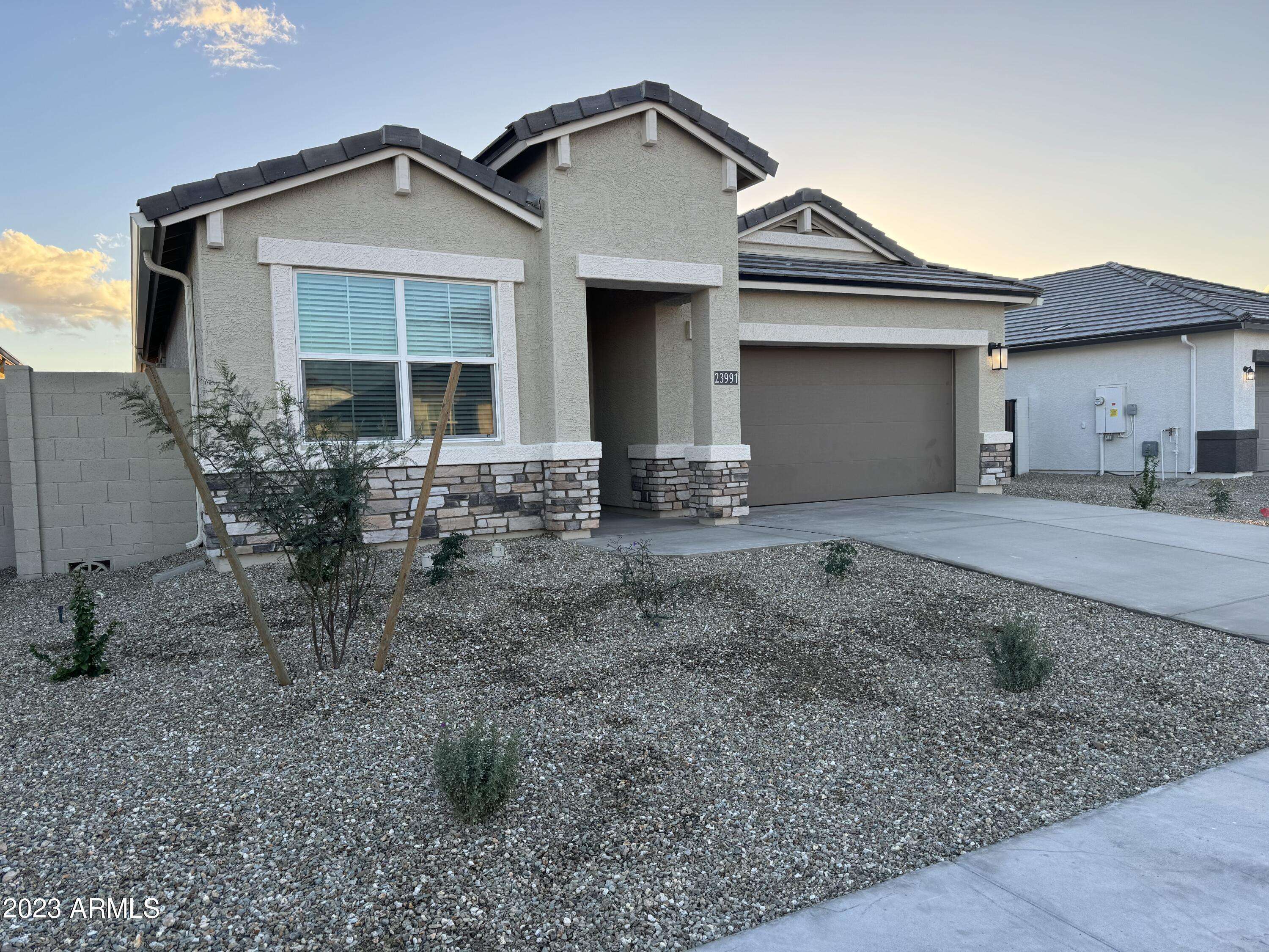 24071 W HILTON Avenue, Buckeye, AZ 85326