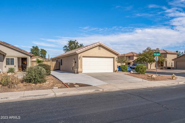 El Mirage, AZ 85335,12714 W Cherry Hills Drive