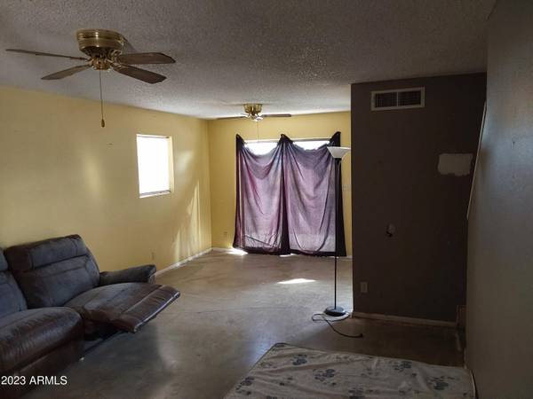 Casa Grande, AZ 85194,2313 S CALLE MARIA JUANA --