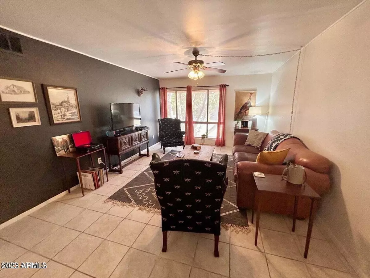 Phoenix, AZ 85015,6560 N 17TH Avenue #235