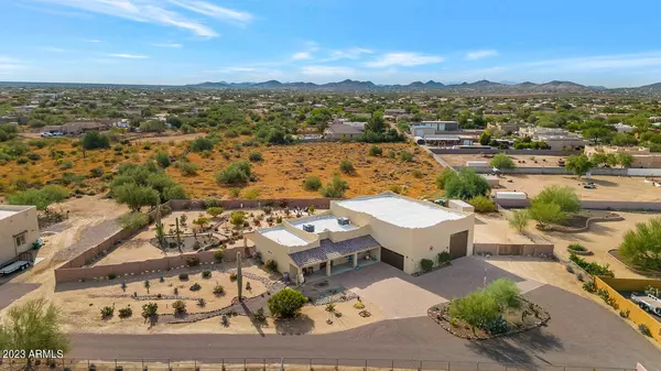 Phoenix, AZ 85086,307 E DESERT HILLS Drive