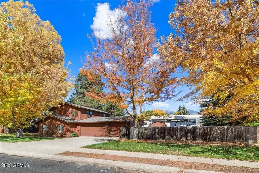 3300 W Shannon Drive, Flagstaff, AZ 86001