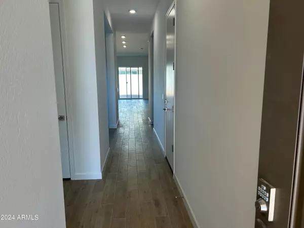 Phoenix, AZ 85024,1730 E QUESTA Drive