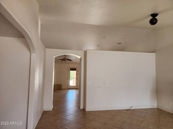 Sierra Vista, AZ 85635,4453 San Cristobal --