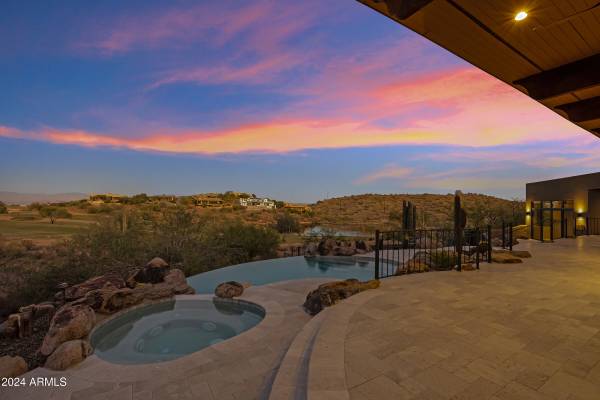 9125 N LAVA BLUFF Trail, Fountain Hills, AZ 85268