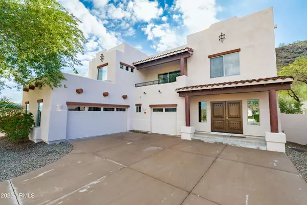 9813 E INGLEWOOD Circle, Mesa, AZ 85207
