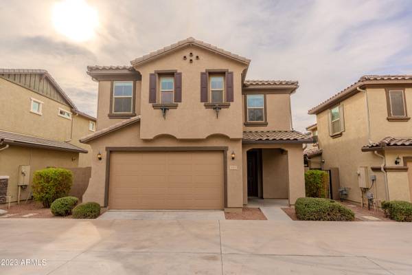 235 E ROADRUNNER Drive,  Chandler,  AZ 85286