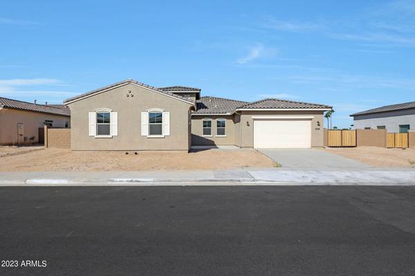 Litchfield Park, AZ 85340,18148 W Oregon Court