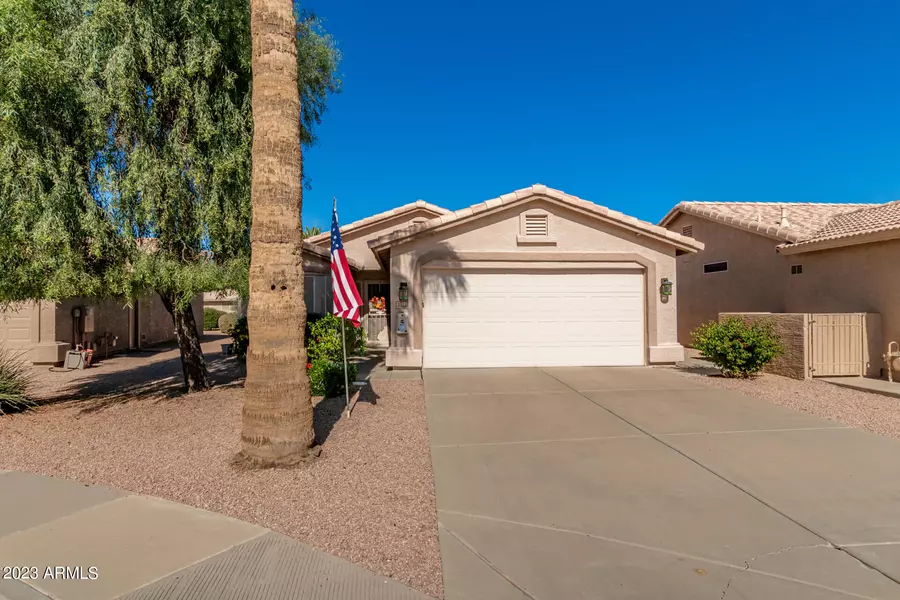 1322 E WATERVIEW Place, Chandler, AZ 85249