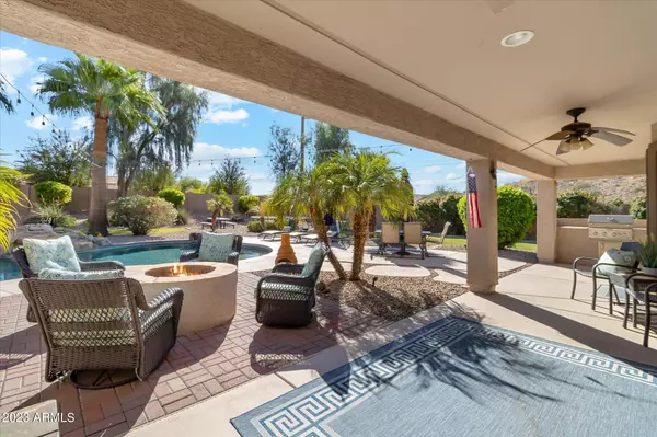 San Tan Valley, AZ 85143,447 W PALOMINO Court
