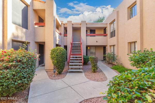 Phoenix, AZ 85051,3131 W COCHISE Drive #225