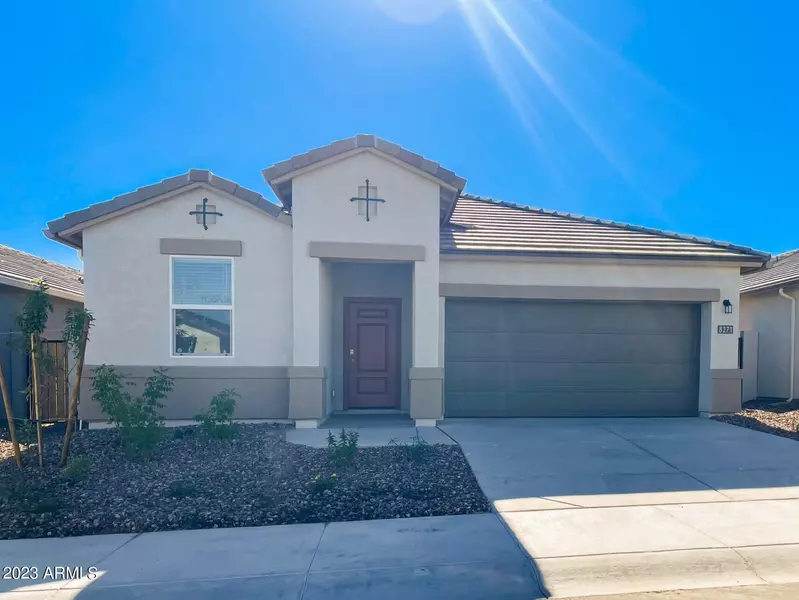 8271 W Clemente Way, Florence, AZ 85132