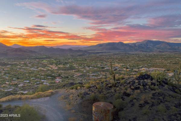 Cave Creek, AZ 85331,37200 N School House Road